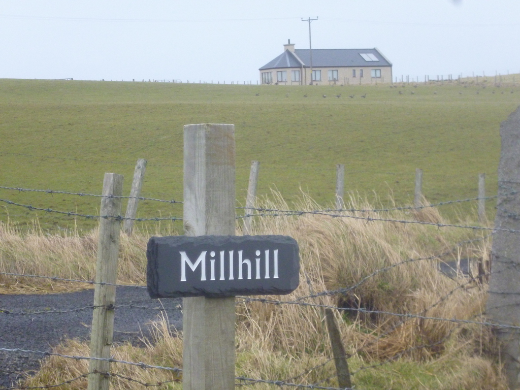 millhill sign